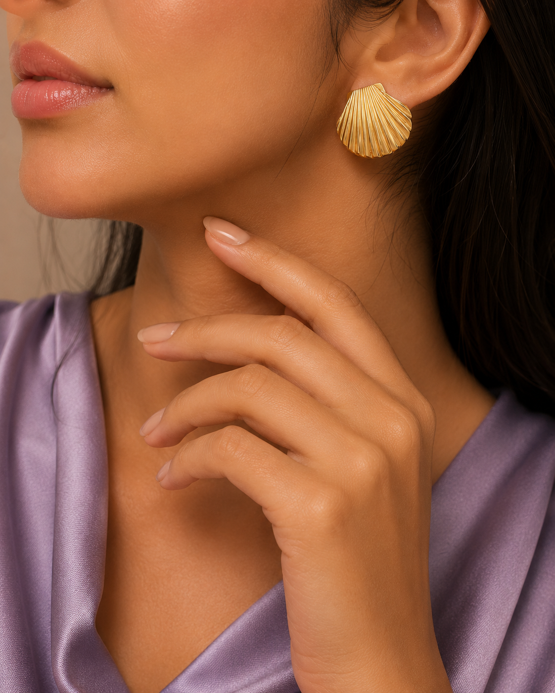 Herlux Shell Radiance Studs