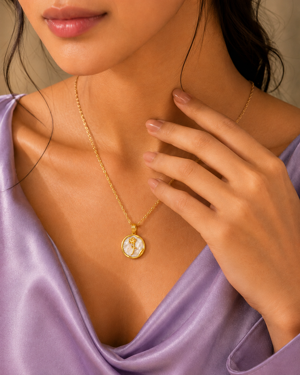 Herlux Rose Pearl Pendant