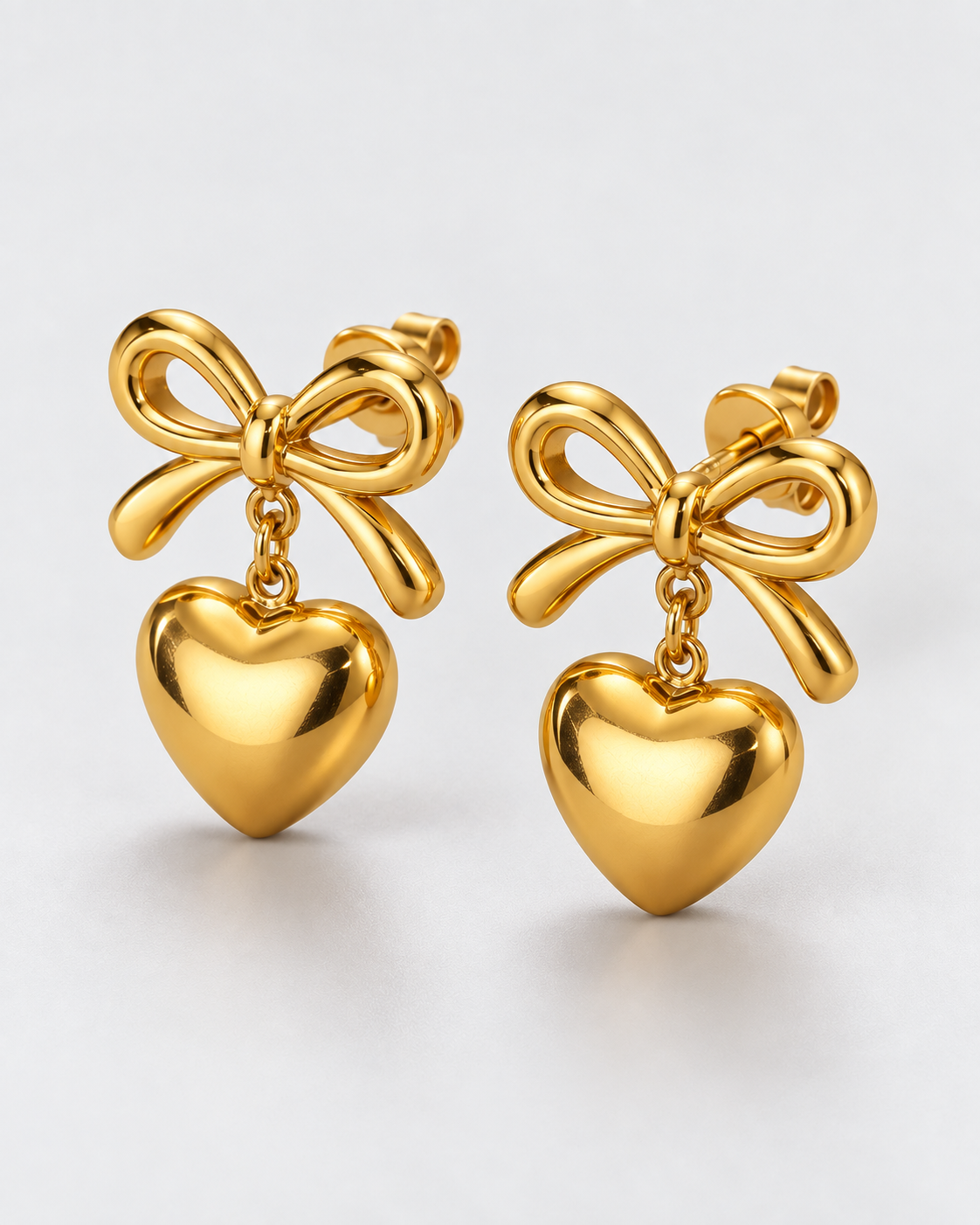 Herlux Bow Heart Studs