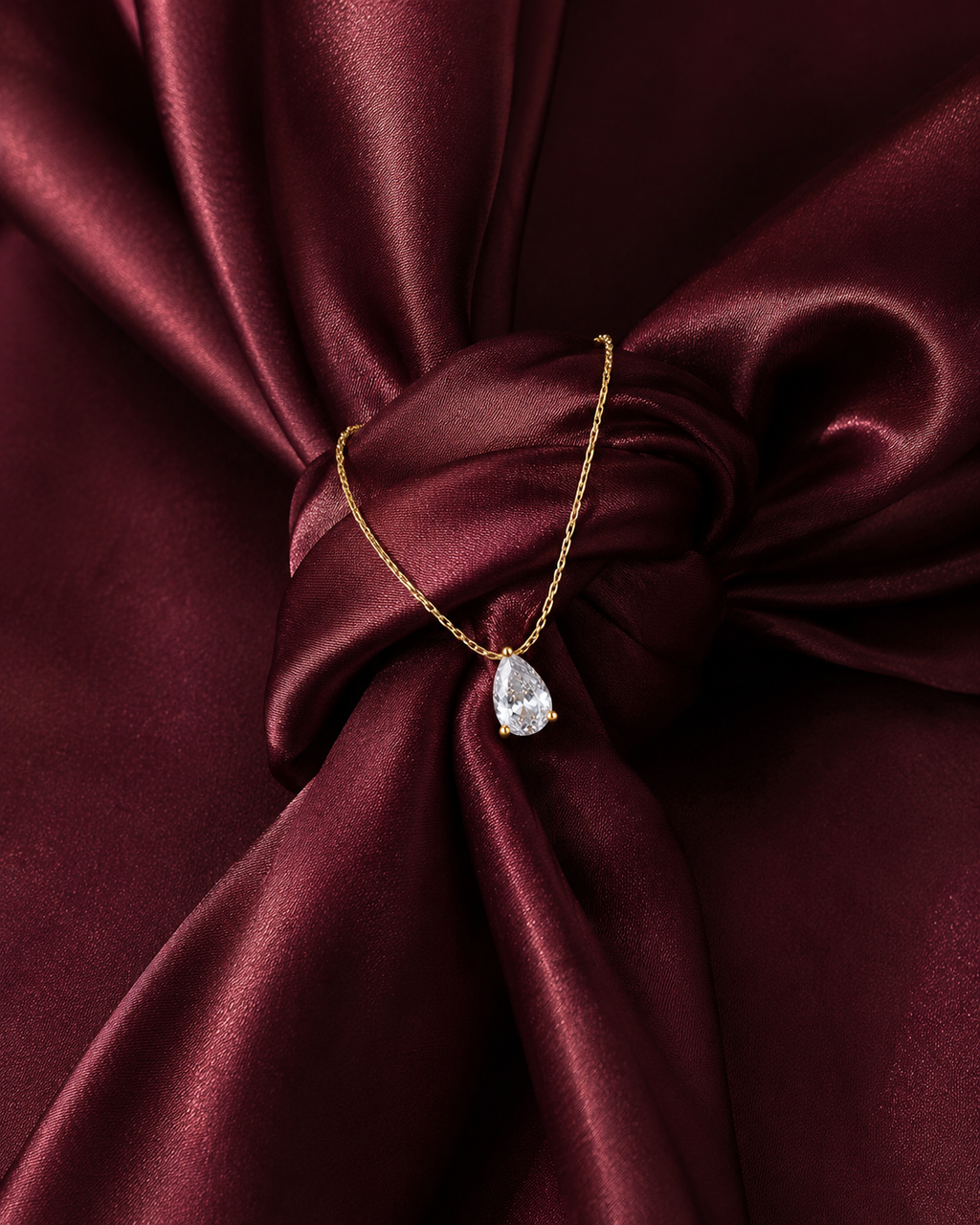 Herlux Teardrop Pendant